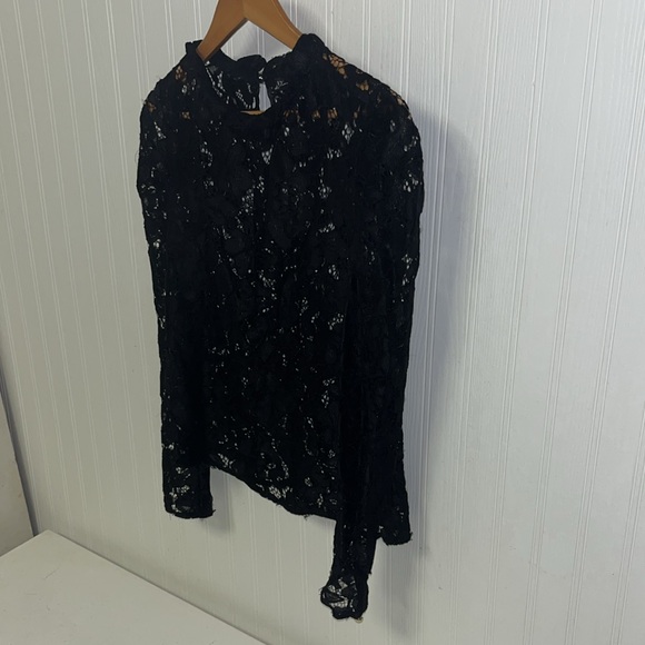 Black Lacy Long Sleeve Blouse key hole opening back - Picture 2 of 6